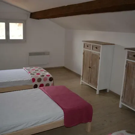 Couette-café A La Croisee Des Sentiers Amel-sur-l'Etang